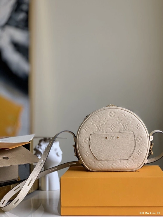 Aaa replica ru VUITTON CHAPEAU SOUPLE LOUIS MM BOITE 0804